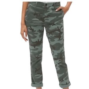 Gap Girlfriend Camo  Chino Pant